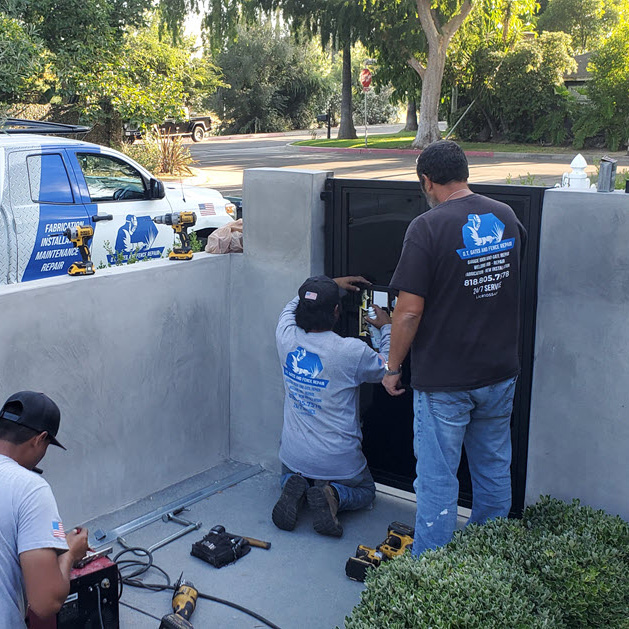 OT Gates and Fence Beverly Hills Contractor